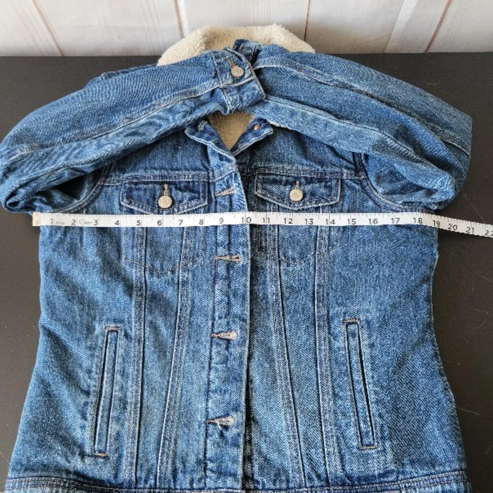 Old Navy Denim Lined Jean Jacket, Women’s M, Classic Button Closure, Medium Wash - Picture 6 of 8